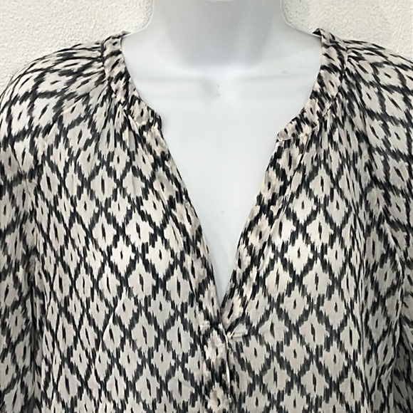 Paige Blouse Size S - Picture 3 of 6